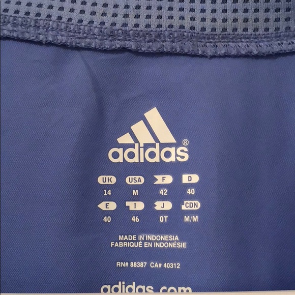 Lightweight Addias windbreaker, periwinkle, size M - Picture 2 of 2